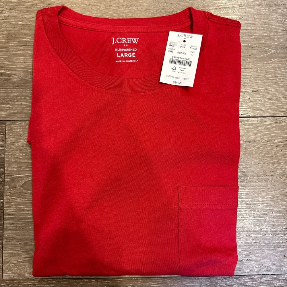 NWT JCrew Factory cotton tshirt size large. Bright red with a chest pocket
